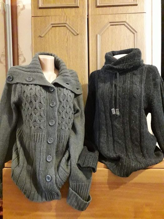 свитера и кофты  разных размеров 48-52