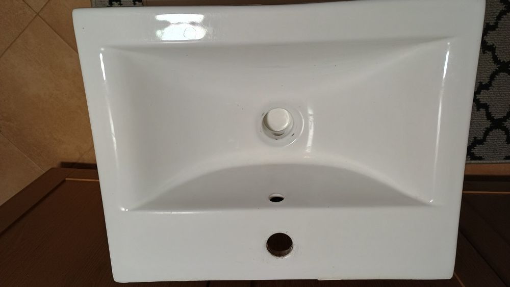 Umywalka wpuszczana 51cmx40cmx17cm