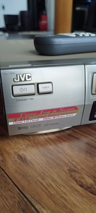 JVC HR-S8500E Super VHS S-VHS Hi-Fi TBC DNR pilot wysoki model