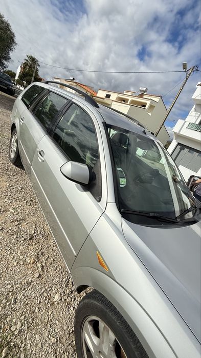 Ford Mondeo 200364661916434306127