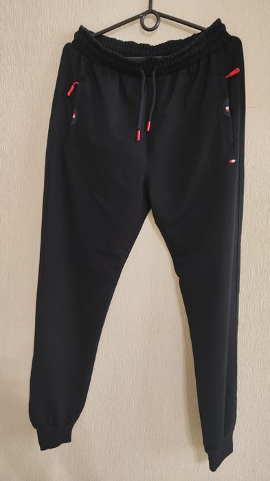 Спортивні штани для підлітка