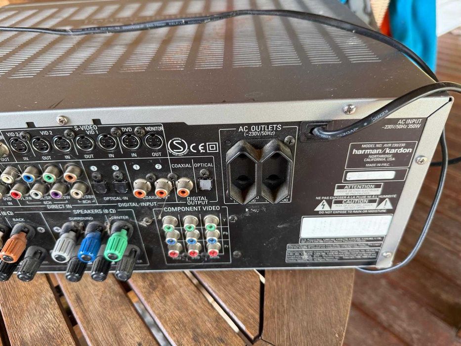 Harman Kardon AVR 230 amplituner – sprawny, wyłącza się po nagrzaniu