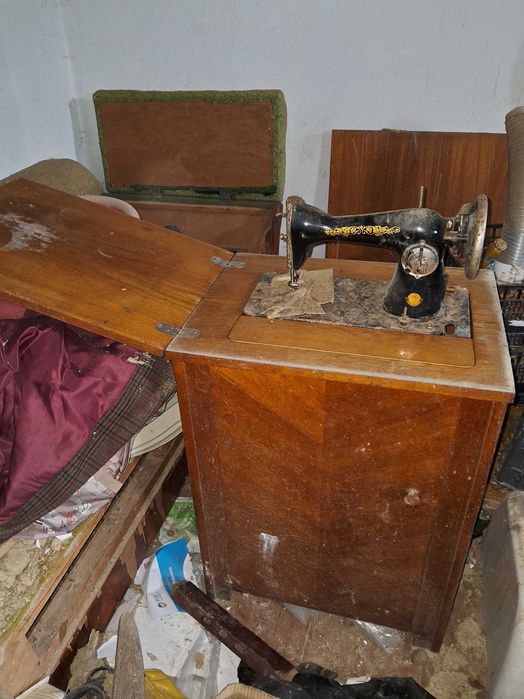 Кровать диван шкаф та інше б/у