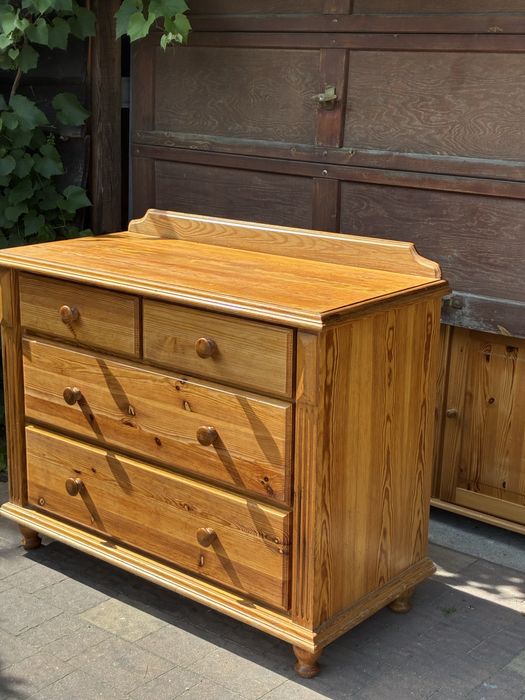 Komoda - bielizniarka -solidna i stabilna- 115x53x95 cm-pojemna i funcjonalna!