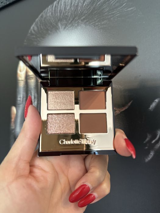 Cienie Charlotte Tilbury Pillow Talk