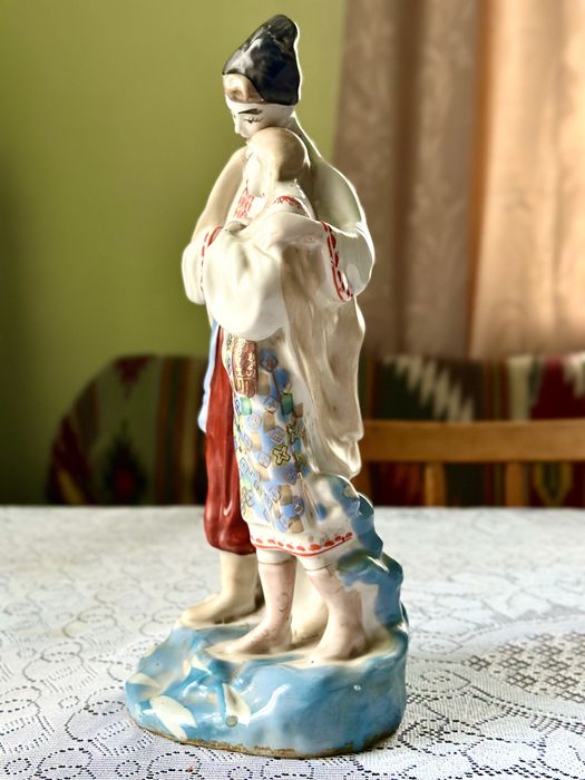 Порцеляна козак і козачка у вишиванках, СССР травнева ніч (рідкісна)