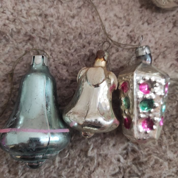 Продам елочные игрушки
