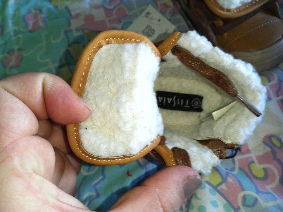 Botas de bebê novas 19