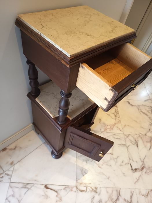 Mesa cabeceira vintage