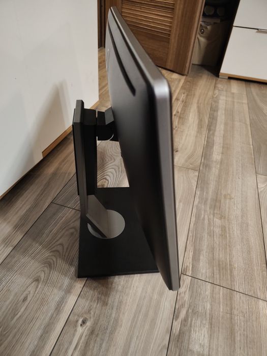 Monitor DELL 24 cale