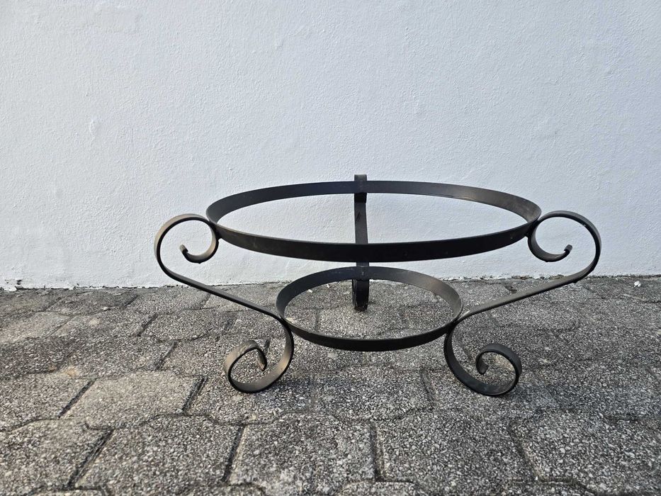 Suporte em ferro ce floreira