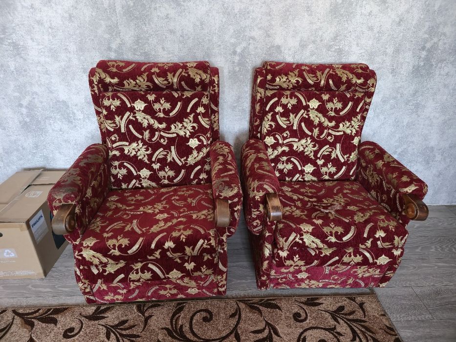 Диван-книжка та 2 крісла