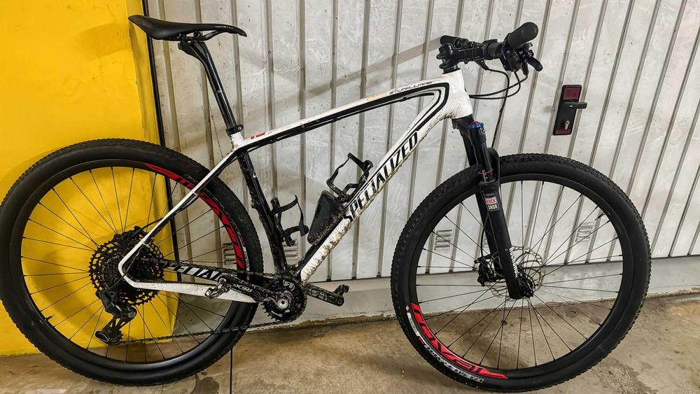 Specialized Stumpjumper HT (Epic) Carbon (tamanho L)