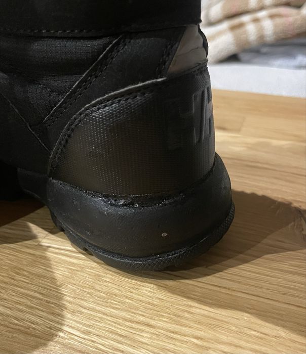Buty zimowe Helly Hansen dziecięce. Rozm. 32