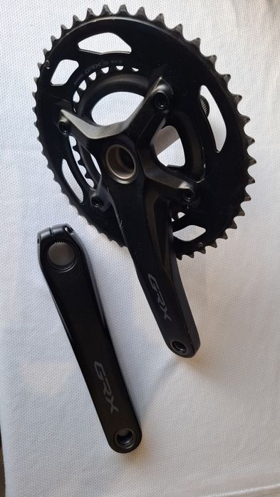 Mechanizm korbowy Shimano  GRX FC-RX600-2  46/30T - 175 mm