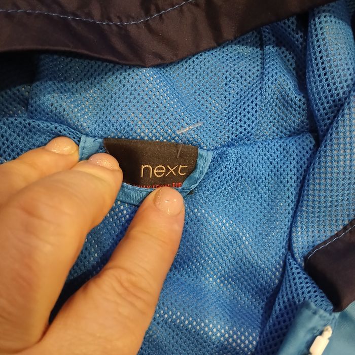 Kombinezony przeciwdeszczowe   86