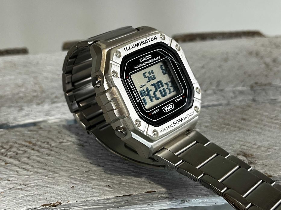 Zegarek CASIO W-218HD-1A Illuminator
