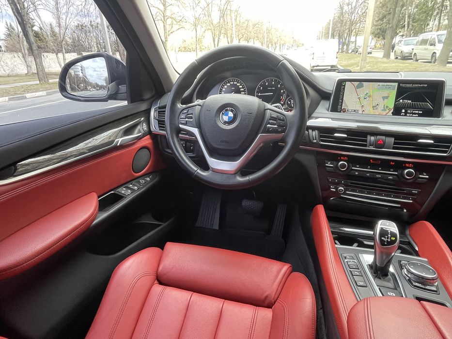 Продам Официальный автомобиль BMW X 6 X-Drive. 2117 гв