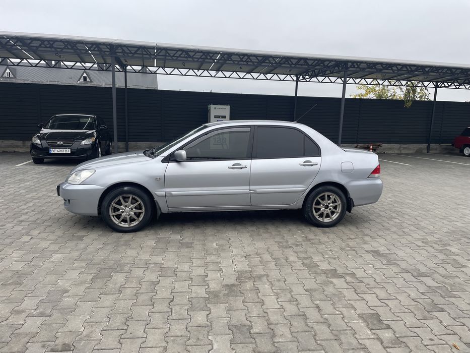 Mitsubishi Lancer 2007 Автомат газ