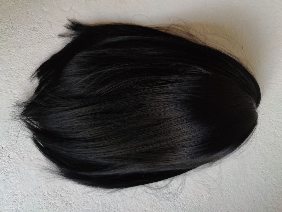 Nowa czarna realistyczna peruka wig bob kare z grzywką