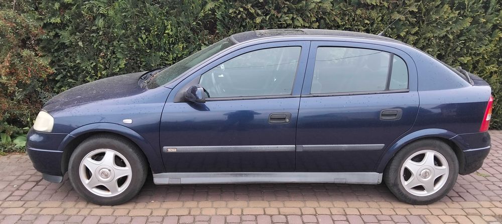 Opel Astra 2 1.6 benzyna
