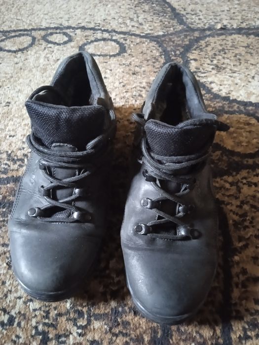 Ботинки кожаные, зимние.