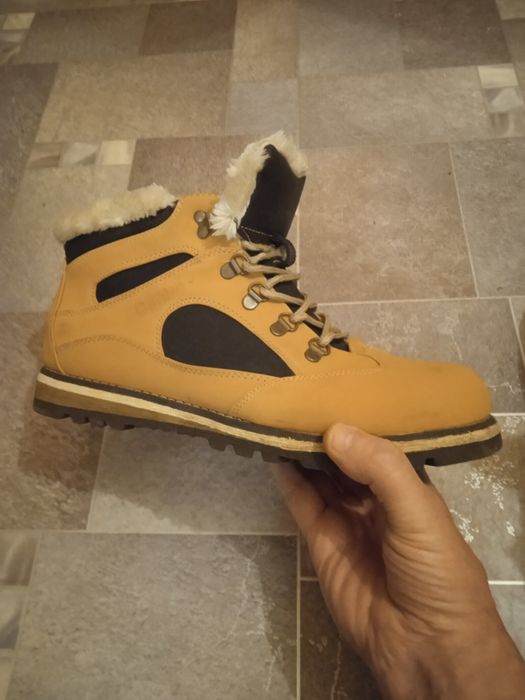 Ботинки зимние.р.42,5