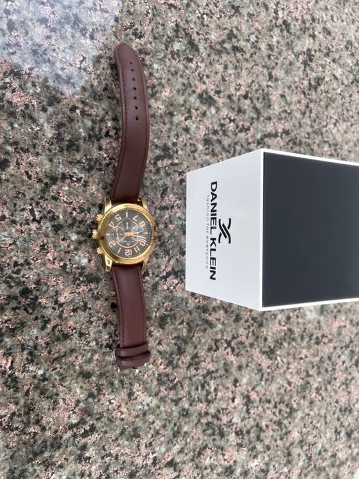 Часи на руку DANIEL KLEIN