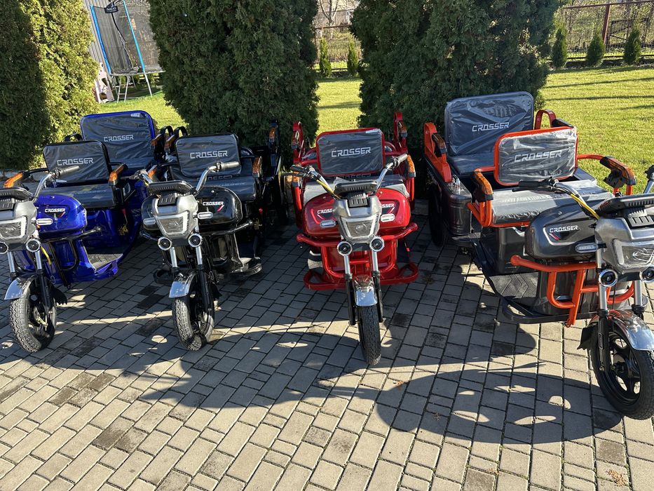 Електричний трицикл вантажо пасажир Crosser Cargo 10