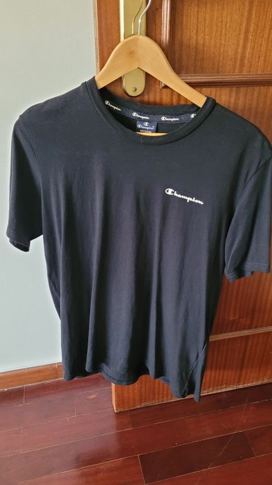 T-shirt Champion - Tamanho M / Size M