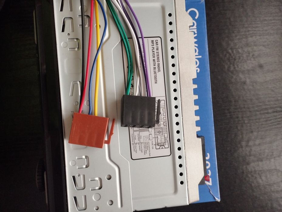 Автомагнітола Carwales 3927