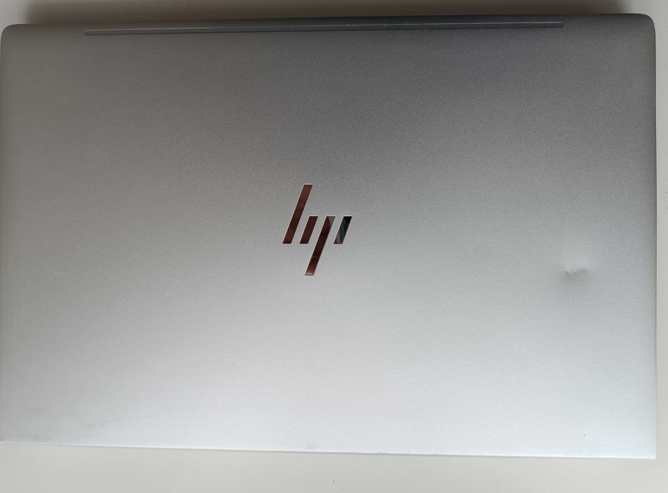 laptop         HP 640 G9     12 gener. premium z serii EliteBook,
