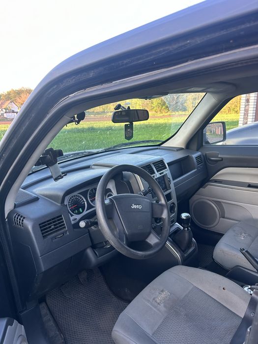 Джип патріот jeep patriot авто для військових