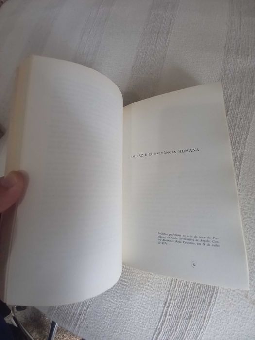 livro do General António de Spinola Ao Serviço de Portugal