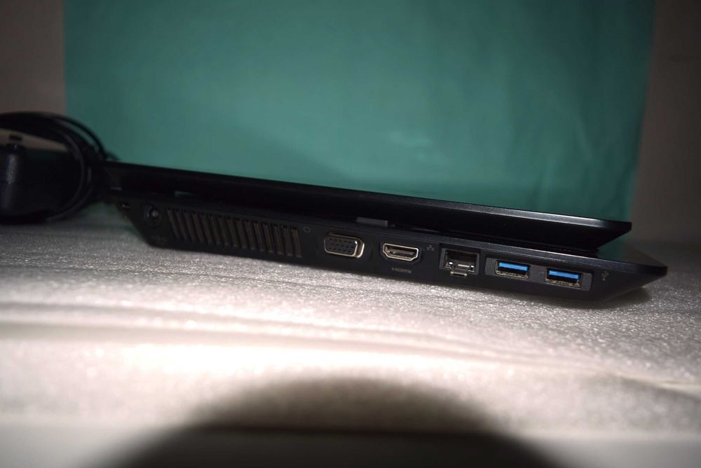 Mocny Laptop Sony VAIO VPCF23S1E 16.4" i7/16GB/480 SSD Blu-Ray MŁAWA