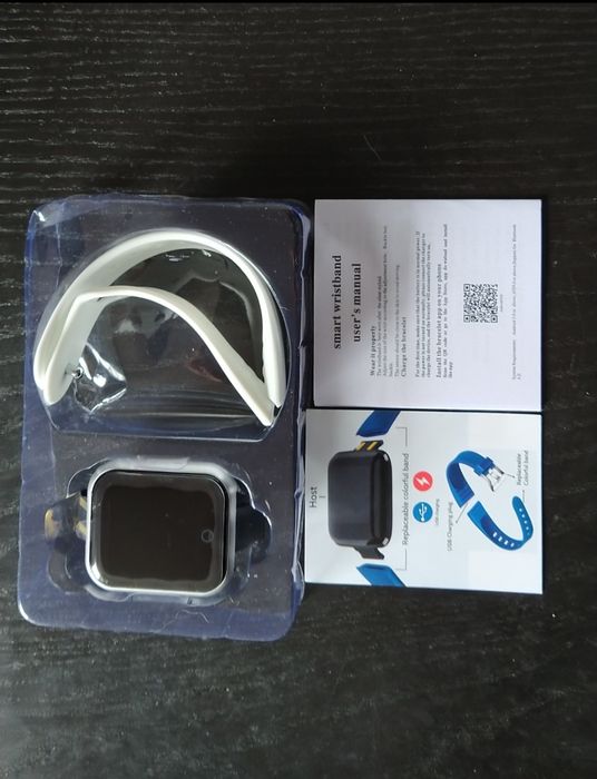 Multifunction Smartwatch with White Strap - New64284470593409123