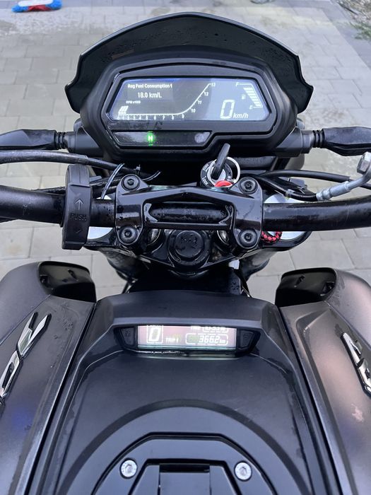 Мотоцикл Bajaj Dominar 400 Рестайловий