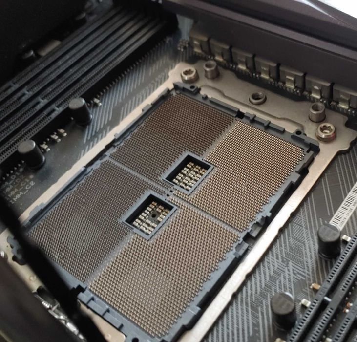 Asus ROG STRIX X399-E Gaming