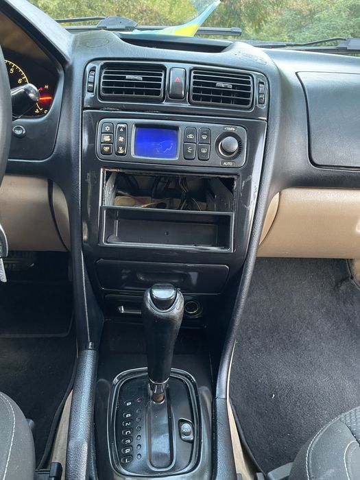 Mitsubishi Galant 8