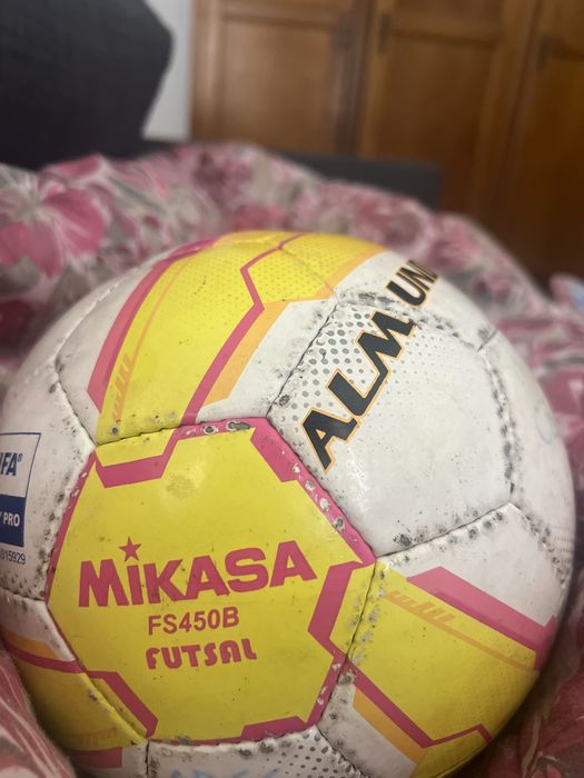 Vende se bola de futsal original