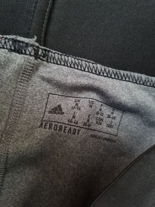 Legginsy Adidas M 38