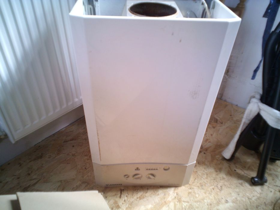 Газовий двофункціональний котел Junkers Bosch Gruppe