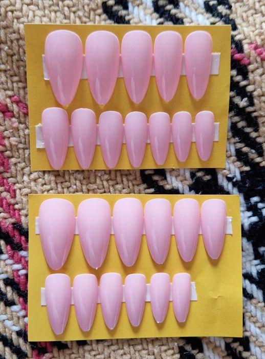 Unhas Postiças Press-On lisas ou estampadas pré-pintadas