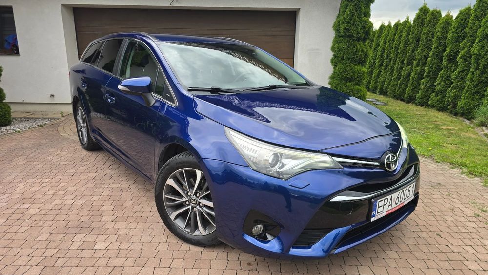 Toyota Avensis AVENSIS*LIFT*1.8b*Full Led*Kamera cofania*Do konca serwis*Gwarancja*PL