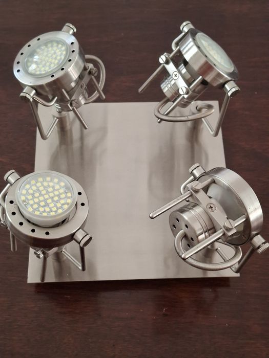 Projetor foco de iluminação  para casa
