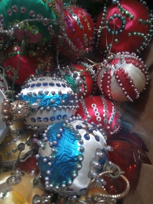 Bombki choinkowe cały karton
