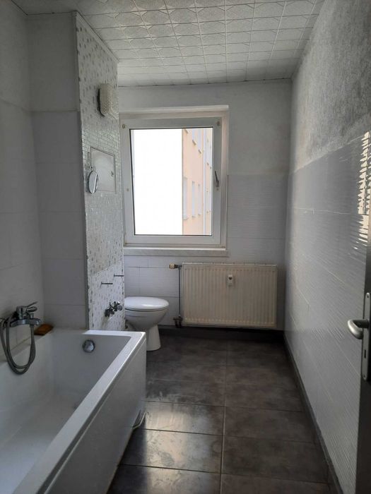 Продається своя 2 кімн. кв. у Німеччині (01587 Riesa)