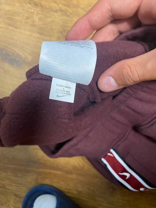 Штани найк оригінальні, розмір (S) по факту М