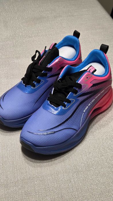 Buty sportowe 40