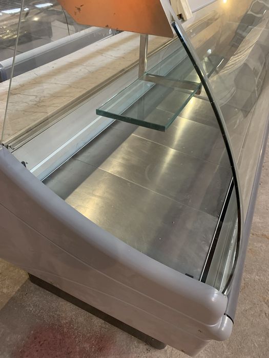 Шторки на витрину, орг стекло под витрину, боковые стекла и лобовые